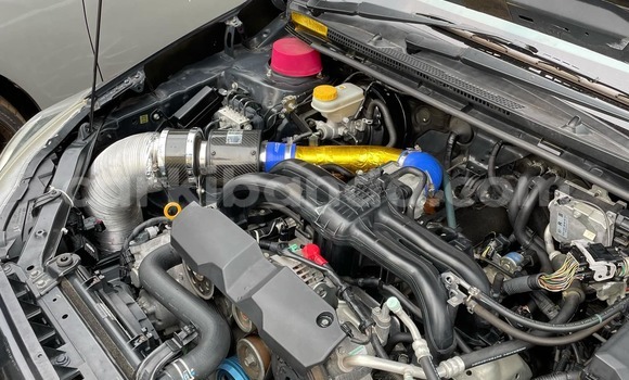 Nunua Ilio tumika Subaru Impreza Nyeusi Gari ndani ya Kampala nchini Uganda Nunua Ilio tumika Subaru Impreza Nyeusi Gari ndani ya Kampala nchini Uganda