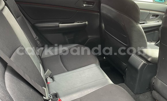 Nunua Ilio tumika Subaru Impreza Nyeusi Gari ndani ya Kampala nchini Uganda Nunua Ilio tumika Subaru Impreza Nyeusi Gari ndani ya Kampala nchini Uganda