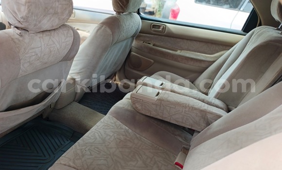 Buy Used Toyota Vitz White Car in Kampala in Uganda Buy Used Toyota Vitz White Car in Kampala in Uganda