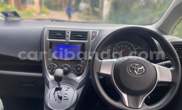 Nunua Ilio tumika Toyota Ractis Nyeupe Gari ndani ya Kampala nchini Uganda Nunua Ilio tumika Toyota Ractis Nyeupe Gari ndani ya Kampala nchini Uganda