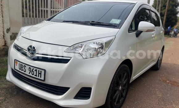 Nunua Ilio tumika Toyota Ractis Nyeupe Gari ndani ya Kampala nchini Uganda Nunua Ilio tumika Toyota Ractis Nyeupe Gari ndani ya Kampala nchini Uganda
