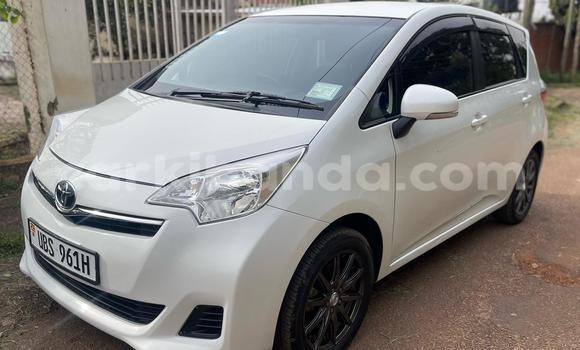 Nunua Ilio tumika Toyota Ractis Nyeupe Gari ndani ya Kampala nchini Uganda Nunua Ilio tumika Toyota Ractis Nyeupe Gari ndani ya Kampala nchini Uganda