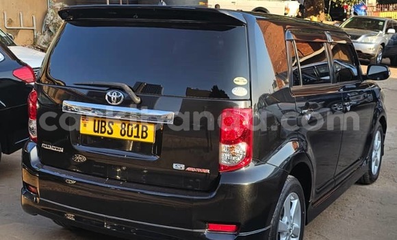 Nunua Ilio tumika Toyota Corolla Rumion Nyeusi Gari ndani ya Kampala nchini Uganda Nunua Ilio tumika Toyota Corolla Rumion Nyeusi Gari ndani ya Kampala nchini Uganda
