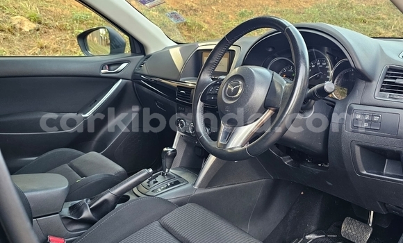 Nunua Ilio tumika Mazda CX-5 Nyeusi Gari ndani ya Kampala nchini Uganda Nunua Ilio tumika Mazda CX-5 Nyeusi Gari ndani ya Kampala nchini Uganda
