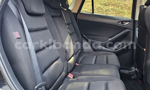 Nunua Ilio tumika Mazda CX-5 Nyeusi Gari ndani ya Kampala nchini Uganda Nunua Ilio tumika Mazda CX-5 Nyeusi Gari ndani ya Kampala nchini Uganda