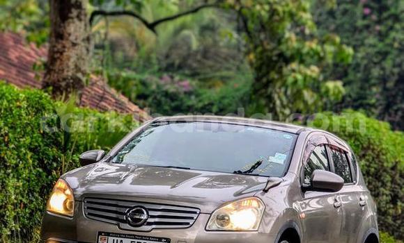 Nunua Ilio tumika Nissan Dualis Nyingine Gari ndani ya Kampala nchini Uganda Nunua Ilio tumika Nissan Dualis Nyingine Gari ndani ya Kampala nchini Uganda