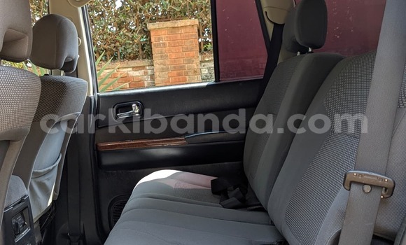 Nunua Ilio tumika Nissan Patrol Nyingine Gari ndani ya Kampala nchini Uganda Nunua Ilio tumika Nissan Patrol Nyingine Gari ndani ya Kampala nchini Uganda