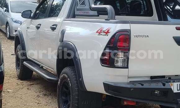Acheter Occasion Voiture Toyota Hilux Autre à Kampala, Ouganda Acheter Occasion Voiture Toyota Hilux Autre à Kampala, Ouganda