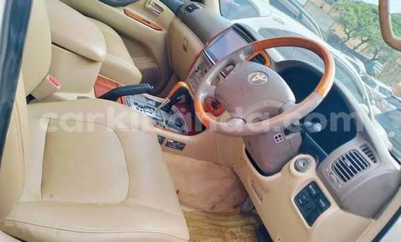 Gura Yakoze Toyota Land Cruiser Other Imodoka i Kampala mu Uganda Gura Yakoze Toyota Land Cruiser Other Imodoka i Kampala mu Uganda