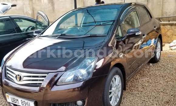 Gura Yakoze Toyota Blade Other Imodoka i Kampala mu Uganda Gura Yakoze Toyota Blade Other Imodoka i Kampala mu Uganda