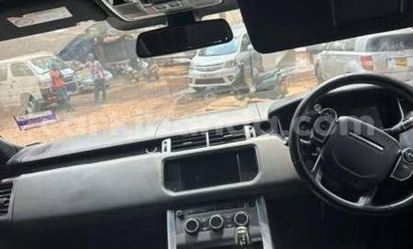 Nunua Ilio tumika Range Rover Evoque Nyingine Gari ndani ya Kampala nchini Uganda Nunua Ilio tumika Range Rover Evoque Nyingine Gari ndani ya Kampala nchini Uganda