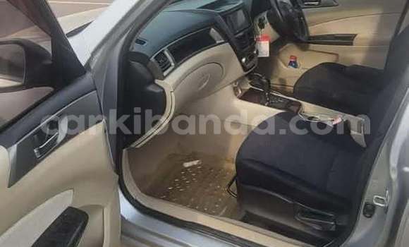 Nunua Ilio tumika Subaru Exiga Nyingine Gari ndani ya Kampala nchini Uganda Nunua Ilio tumika Subaru Exiga Nyingine Gari ndani ya Kampala nchini Uganda