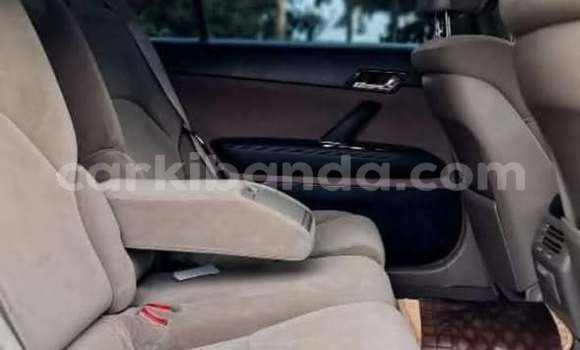 Nunua Ilio tumika Toyota Mark X Nyingine Gari ndani ya Kampala nchini Uganda Nunua Ilio tumika Toyota Mark X Nyingine Gari ndani ya Kampala nchini Uganda