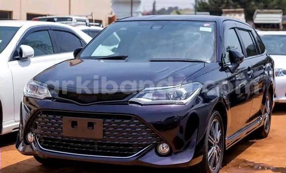 Nunua Ilio tumika Toyota Fielder Beige Gari ndani ya Kampala nchini Uganda Nunua Ilio tumika Toyota Fielder Beige Gari ndani ya Kampala nchini Uganda