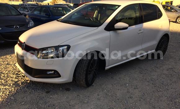 Gura Yakoze Volkswagen Polo GTI White Imodoka i Kampala mu Uganda Gura Yakoze Volkswagen Polo GTI White Imodoka i Kampala mu Uganda
