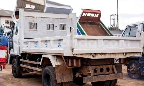 Buy Used Isuzu FTR 850 White Truck in Kampala in Uganda Buy Used Isuzu FTR 850 White Truck in Kampala in Uganda