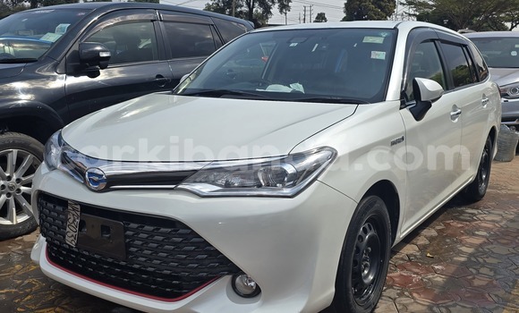 Nunua Mpya Toyota Fielder Nyeupe Gari ndani ya Kampala nchini Uganda Nunua Mpya Toyota Fielder Nyeupe Gari ndani ya Kampala nchini Uganda