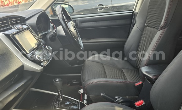 Nunua Mpya Toyota Fielder Nyeupe Gari ndani ya Kampala nchini Uganda Nunua Mpya Toyota Fielder Nyeupe Gari ndani ya Kampala nchini Uganda