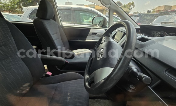 Buy New Toyota Noah Silver Car in Kampala in Uganda Buy New Toyota Noah Silver Car in Kampala in Uganda