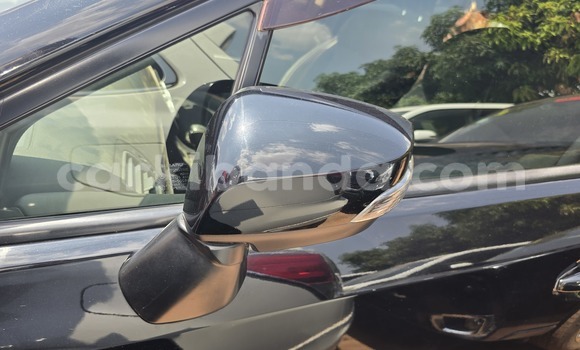 Nunua Mpya Subaru XV Nyeusi Gari ndani ya Kampala nchini Uganda Nunua Mpya Subaru XV Nyeusi Gari ndani ya Kampala nchini Uganda