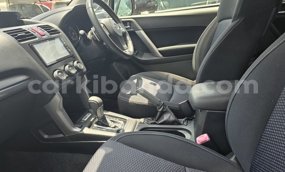 Nunua Mpya Subaru Forester Bluu Gari ndani ya Kampala nchini Uganda Nunua Mpya Subaru Forester Bluu Gari ndani ya Kampala nchini Uganda