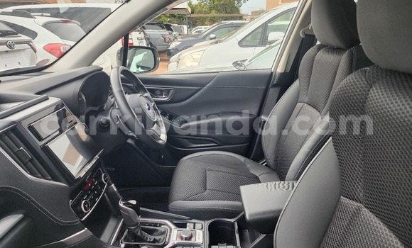 Gura Yakoze Subaru Forester White Imodoka i Kampala mu Uganda Gura Yakoze Subaru Forester White Imodoka i Kampala mu Uganda