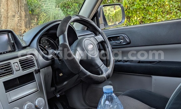Nunua Ilio tumika Subaru Forester Nyeupe Gari ndani ya Kampala nchini Uganda Nunua Ilio tumika Subaru Forester Nyeupe Gari ndani ya Kampala nchini Uganda