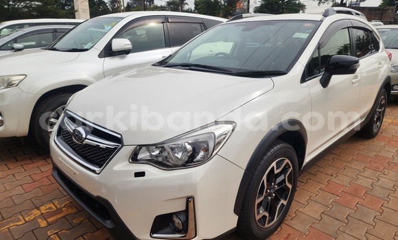 Gura Yakoze Subaru XV White Imodoka i Kampala mu Uganda Gura Yakoze Subaru XV White Imodoka i Kampala mu Uganda