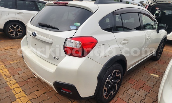 Gura Yakoze Subaru XV White Imodoka i Kampala mu Uganda Gura Yakoze Subaru XV White Imodoka i Kampala mu Uganda