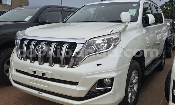 Acheter Neuf Voiture Toyota Land Cruiser Prado Blanc à Kampala, Ouganda Acheter Neuf Voiture Toyota Land Cruiser Prado Blanc à Kampala, Ouganda
