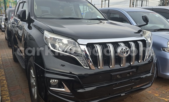 Acheter Neuf Voiture Toyota Land Cruiser Prado Noir à Kampala, Ouganda Acheter Neuf Voiture Toyota Land Cruiser Prado Noir à Kampala, Ouganda