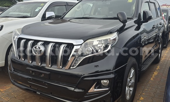 Acheter Neuf Voiture Toyota Land Cruiser Prado Noir à Kampala, Ouganda Acheter Neuf Voiture Toyota Land Cruiser Prado Noir à Kampala, Ouganda