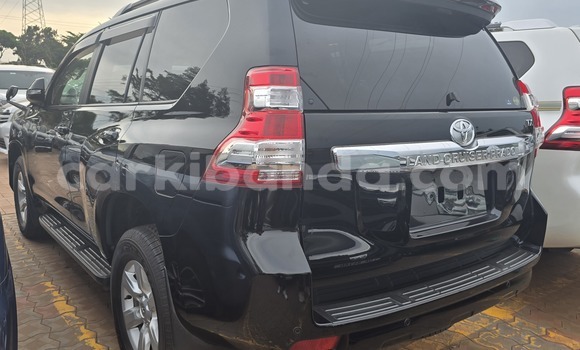 Acheter Neuf Voiture Toyota Land Cruiser Prado Noir à Kampala, Ouganda Acheter Neuf Voiture Toyota Land Cruiser Prado Noir à Kampala, Ouganda