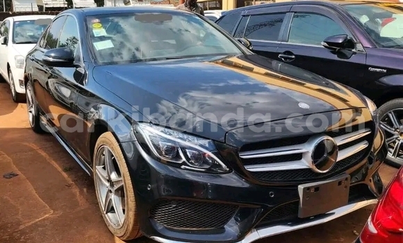 Gura Yakoze Mercedes-Benz E200 Other Imodoka i Kampala mu Uganda