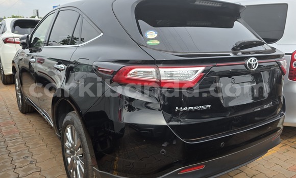 Acheter Neuf Voiture Toyota Harrier Noir à Kampala, Ouganda Acheter Neuf Voiture Toyota Harrier Noir à Kampala, Ouganda