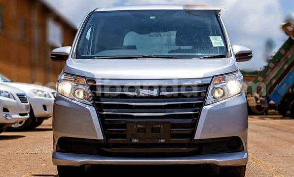 Buy Used Toyota Noah White Car in Kampala in Uganda Buy Used Toyota Noah White Car in Kampala in Uganda