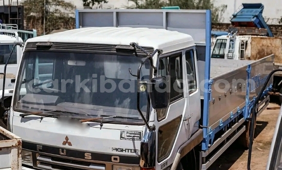 Buy Used Mitsubishi L400 Silver Truck in Kampala in Uganda