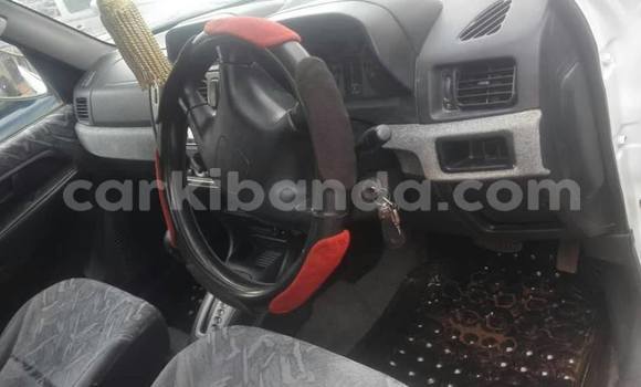 Buy Used Mitsubishi Pajero White Car in Kampala in Uganda Buy Used Mitsubishi Pajero White Car in Kampala in Uganda