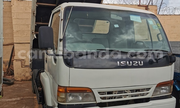 Buy Import Isuzu FTR 850 White Truck in Kampala in Uganda Buy Import Isuzu FTR 850 White Truck in Kampala in Uganda