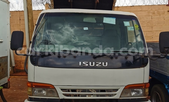 Buy Import Isuzu FTR 850 White Truck in Kampala in Uganda Buy Import Isuzu FTR 850 White Truck in Kampala in Uganda