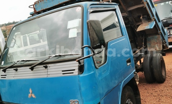 Buy Import Mitsubishi L400 Blue Truck in Kampala in Uganda Buy Import Mitsubishi L400 Blue Truck in Kampala in Uganda