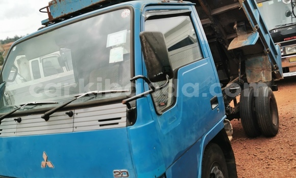 Buy Import Mitsubishi L400 Blue Truck in Kampala in Uganda Buy Import Mitsubishi L400 Blue Truck in Kampala in Uganda