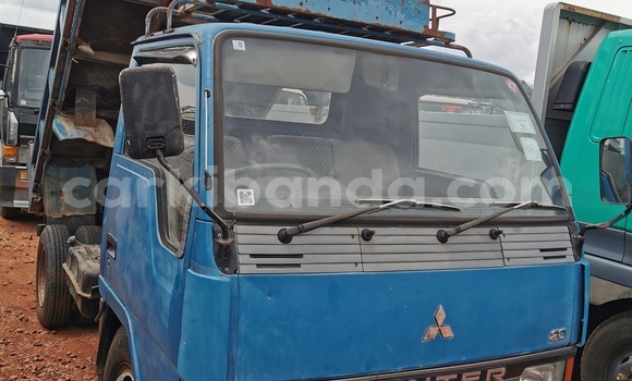 Buy Import Mitsubishi L400 Blue Truck in Kampala in Uganda Buy Import Mitsubishi L400 Blue Truck in Kampala in Uganda