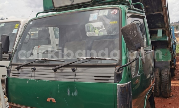 Buy Import Mitsubishi L400 Green Truck in Kampala in Uganda Buy Import Mitsubishi L400 Green Truck in Kampala in Uganda