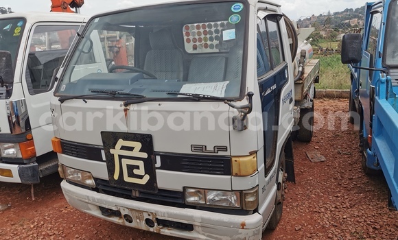 Buy Import Mitsubishi Van Other Truck in Kampala in Uganda Buy Import Mitsubishi Van Other Truck in Kampala in Uganda