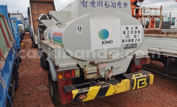 Buy Import Isuzu FTR 850 White Truck in Kampala in Uganda Buy Import Isuzu FTR 850 White Truck in Kampala in Uganda