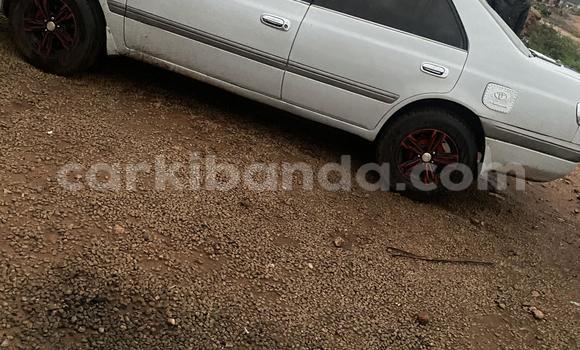 Nunua Ilio tumika Toyota Premio Fedha Gari ndani ya Kampala nchini Uganda Nunua Ilio tumika Toyota Premio Fedha Gari ndani ya Kampala nchini Uganda