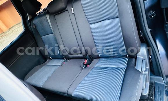 Nunua Ilio tumika Toyota Noah Nyingine Gari ndani ya Kampala nchini Uganda Nunua Ilio tumika Toyota Noah Nyingine Gari ndani ya Kampala nchini Uganda