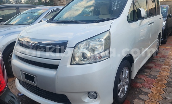 Buy Used Toyota Noah White Car in Kampala in Uganda