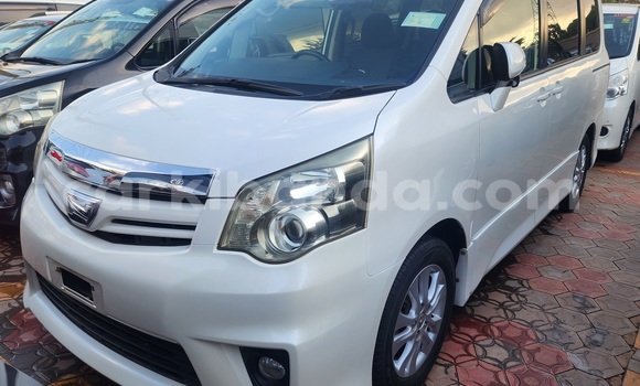 Buy Used Toyota Noah White Car in Kampala in Uganda Buy Used Toyota Noah White Car in Kampala in Uganda